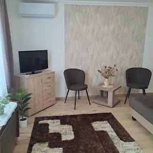 https://katarina-apartman.hotels-hajduszoboszlo-hungary.com